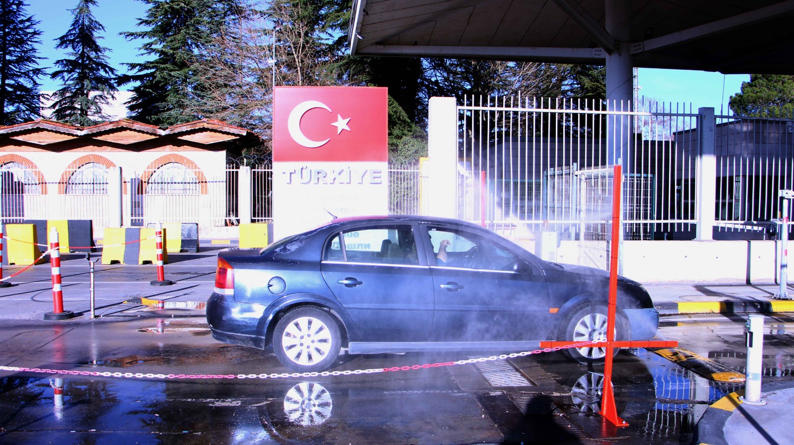 Sınırda 'dezenfeksiyon' dönemi yeniden başladı