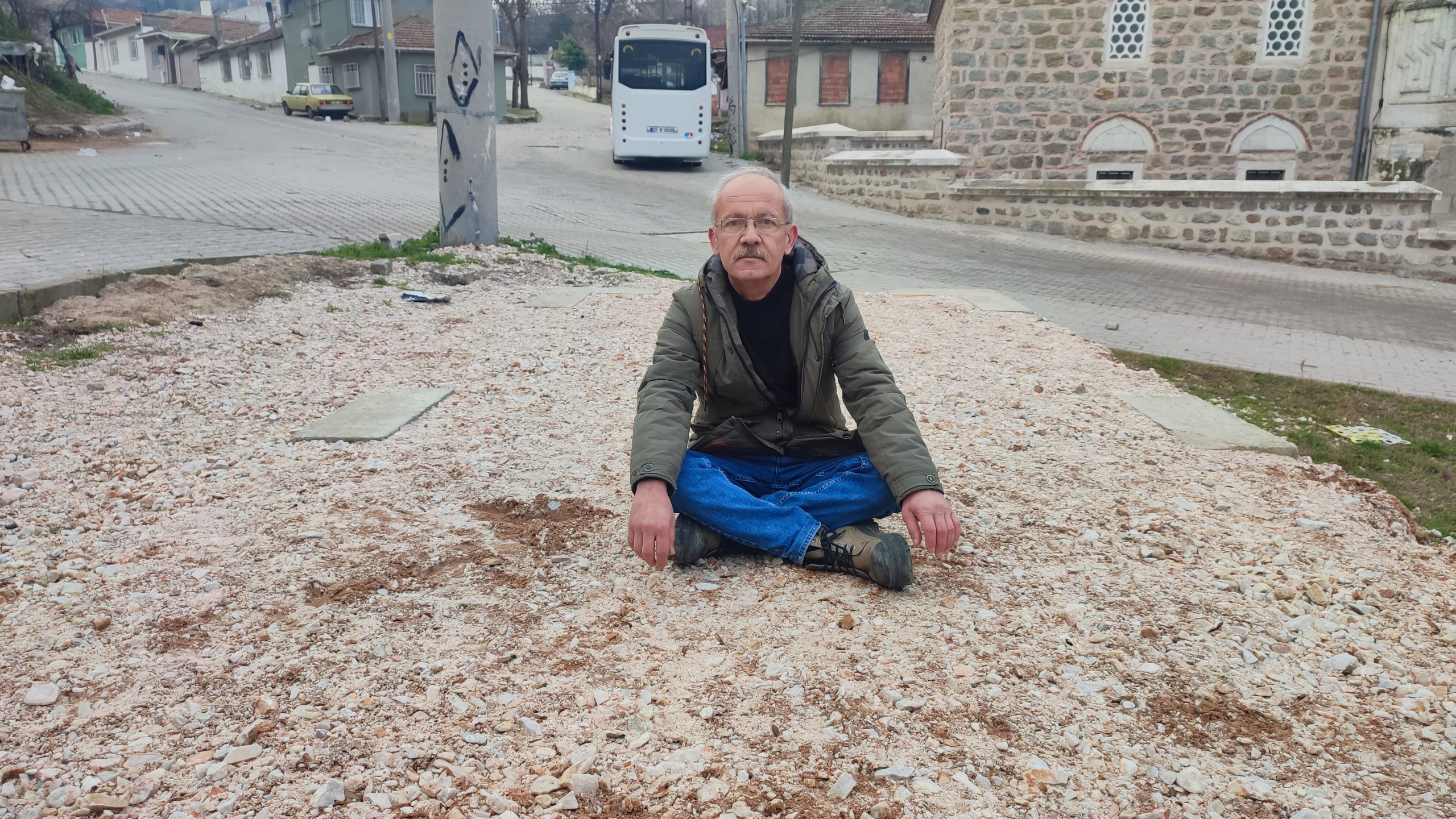 Özgünden muhtarlık binası istiyor