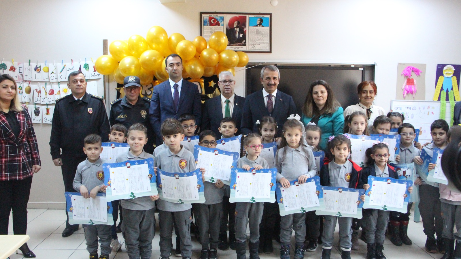 İlk karneler Vali Sezer’den