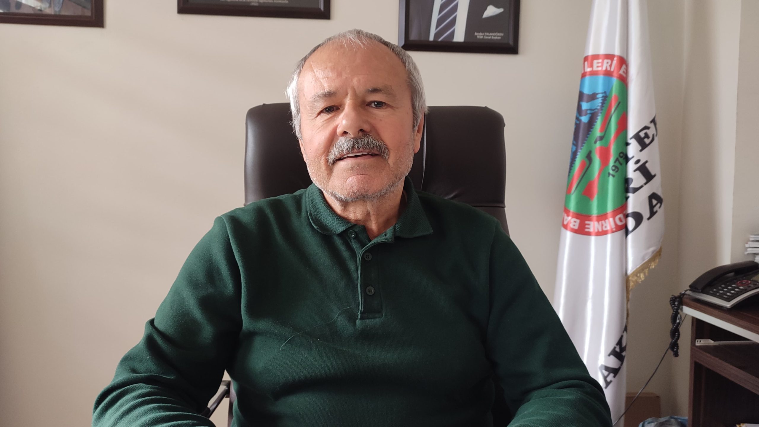 Bakkal amcanın ‘sermayeyi koruma’ mücadelesi