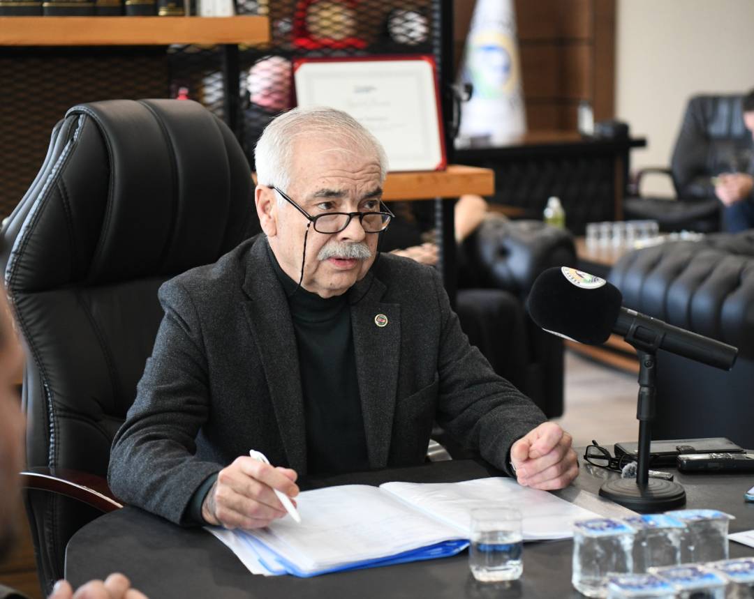 Özcan; 'Listenin dışında borçlar çıktı'