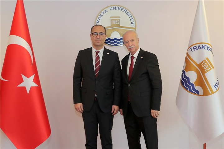 Doç. Dr. Meşe'ye rektör danışmanlığı görevi