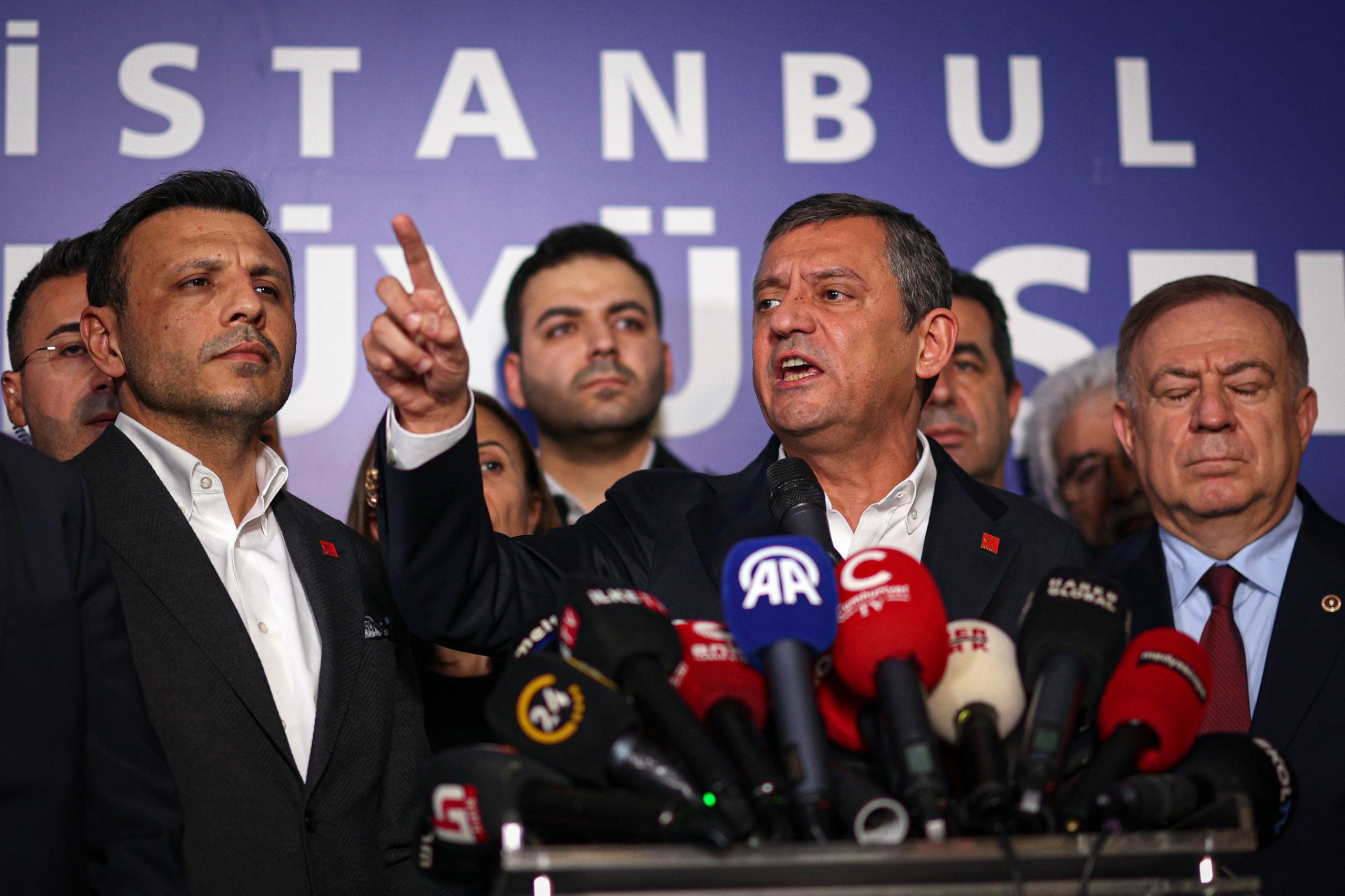 CHP'den 'dayanışma' sandığı sürprizi