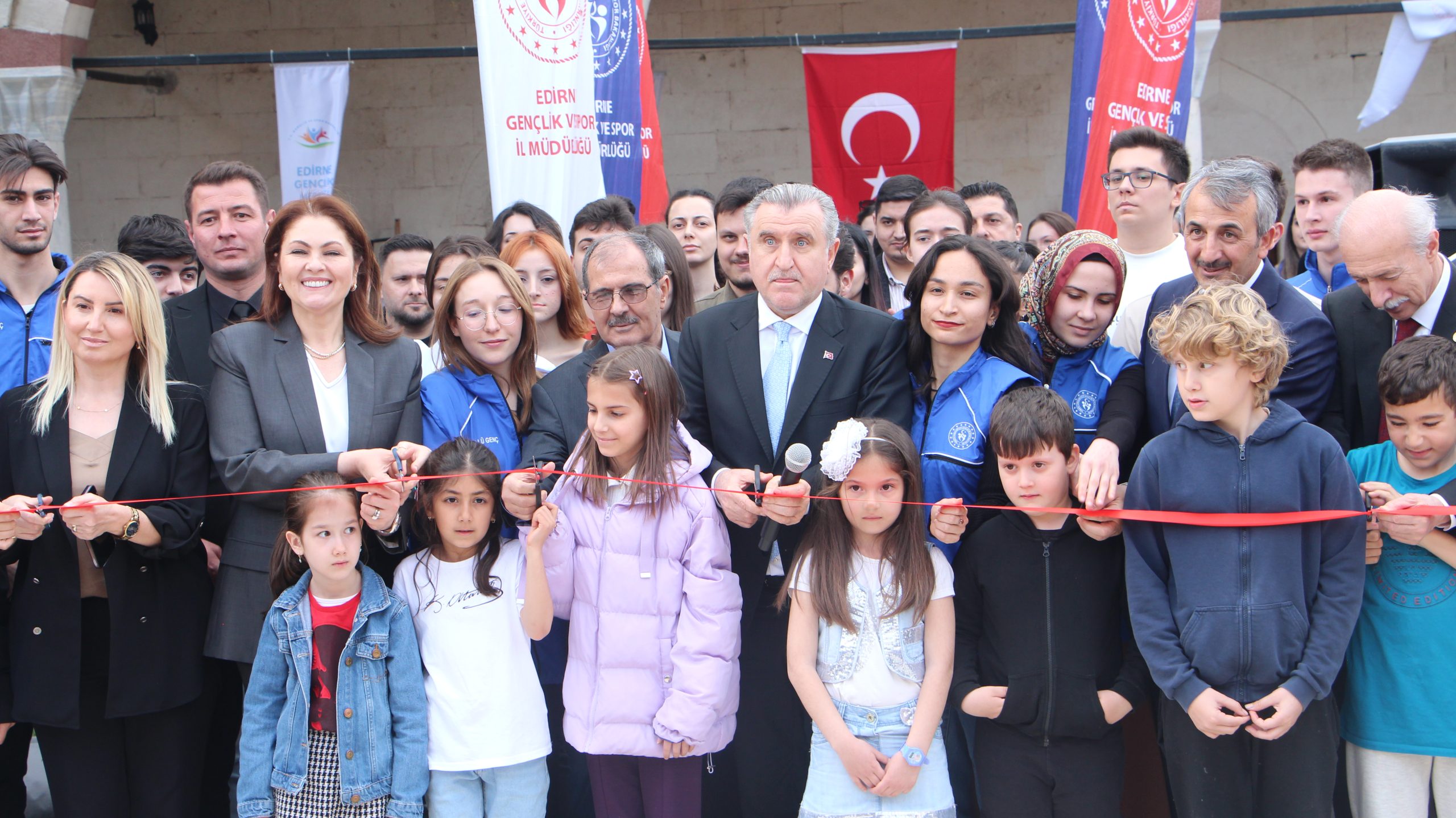 ‘Peykler Medresesi, gençlerin cazibe merkezi olacak’