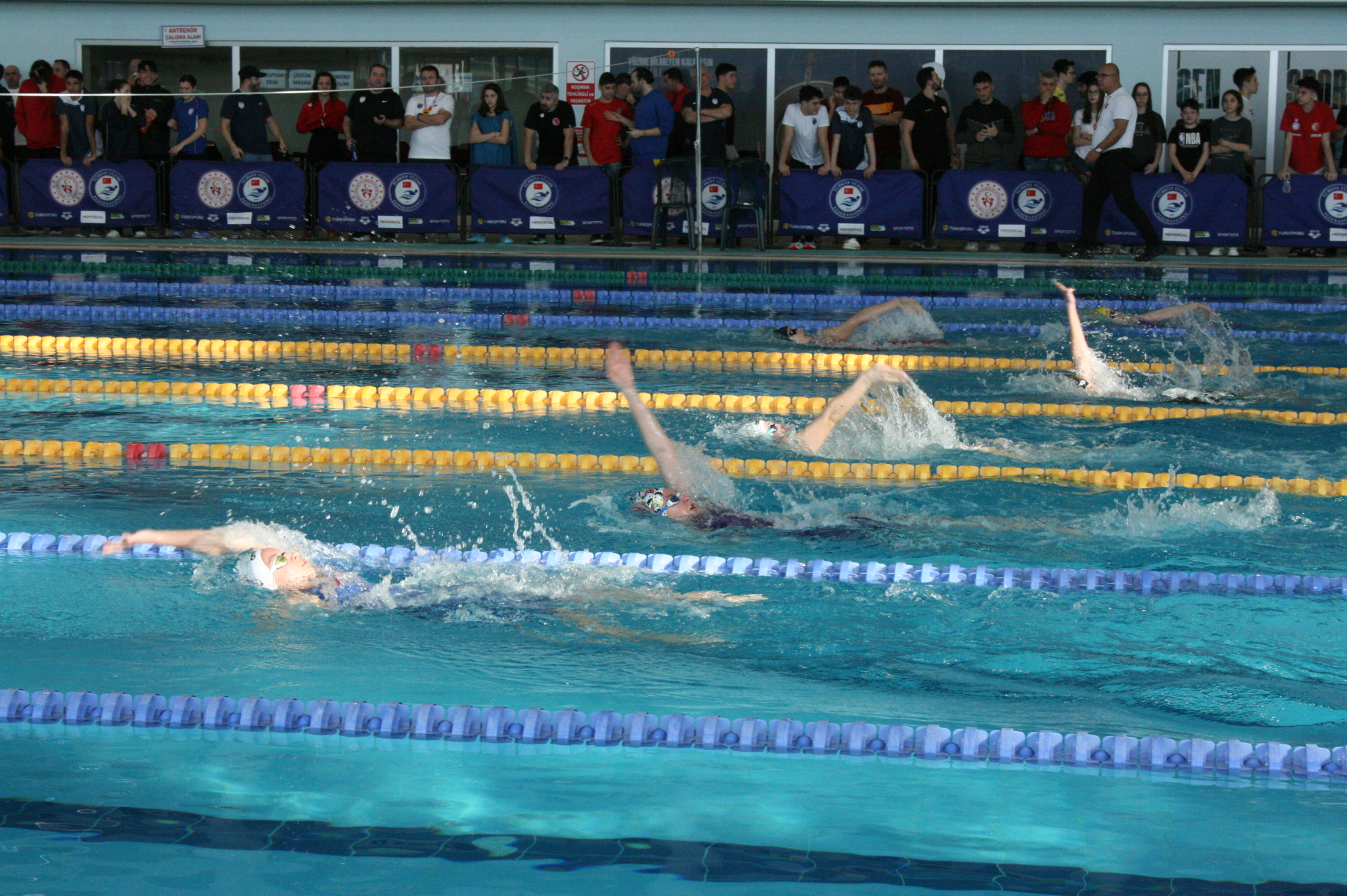 Edirne Kupası’nda ilk kulaçlar atıldı