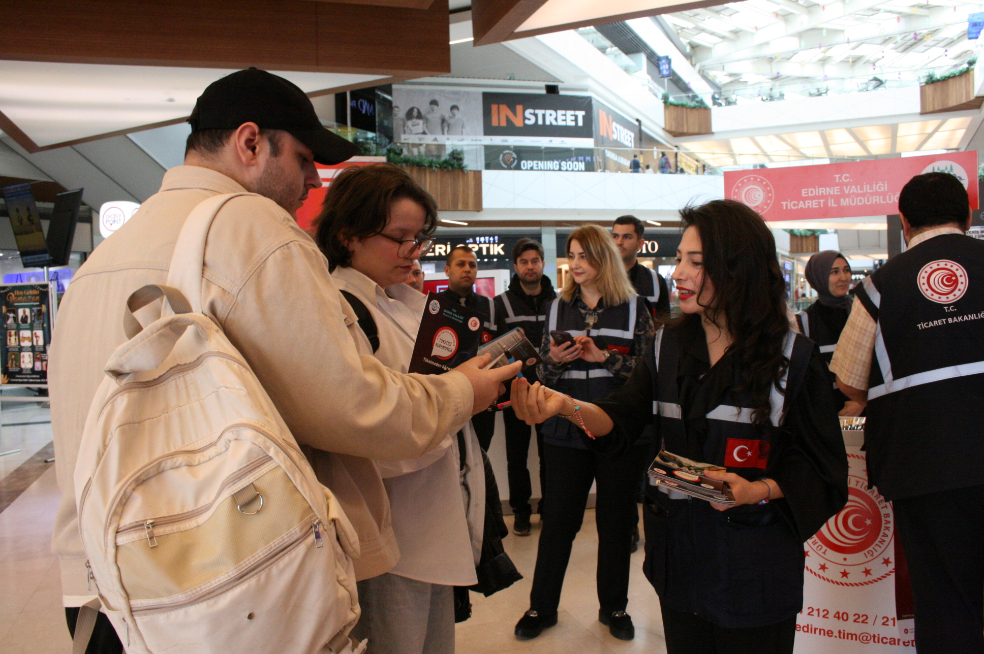 Vatandaşa ‘tüketici hakkı’ bilgilendirmesi