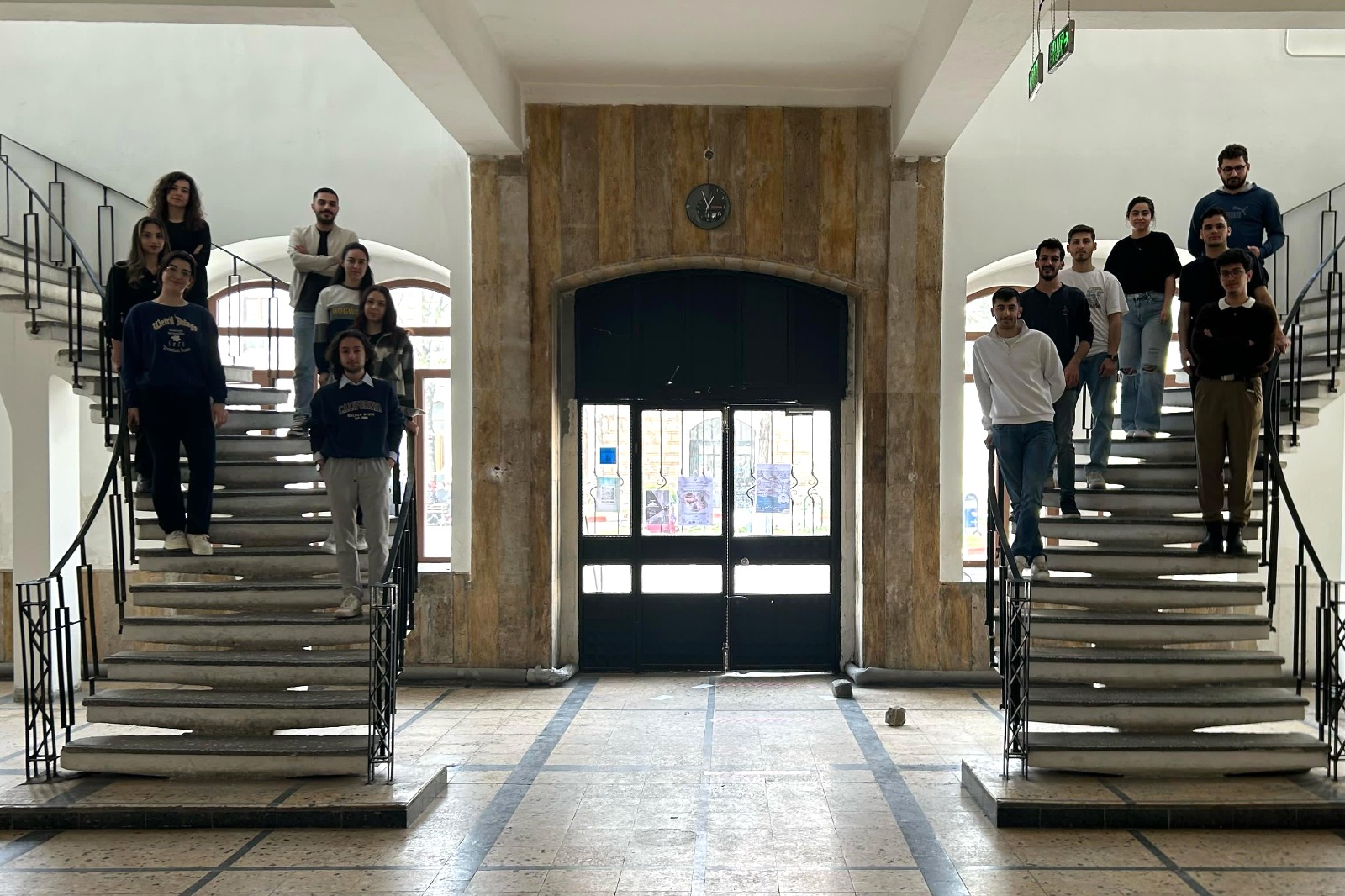 T.Ü. öğrencilerine 3 ödül birden