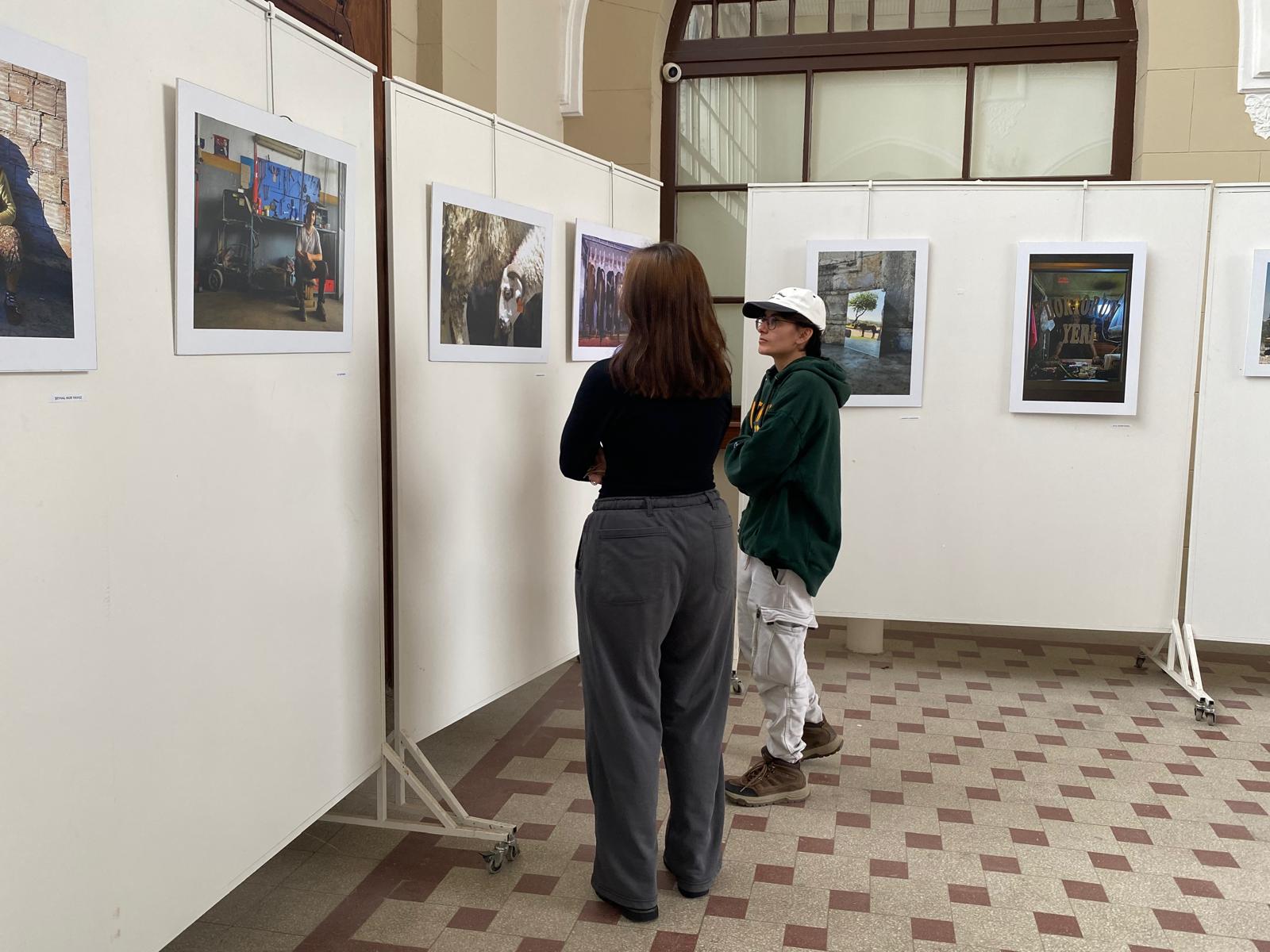 Şiddete karşı fotoğraflı farkındalık