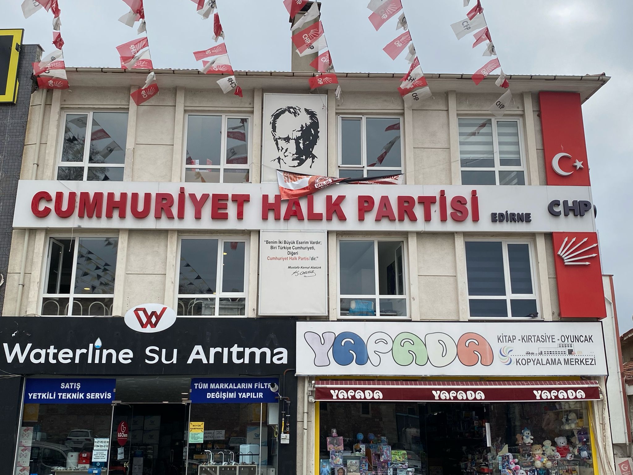 CHP’nin ön seçim seçmen listesi askıda!