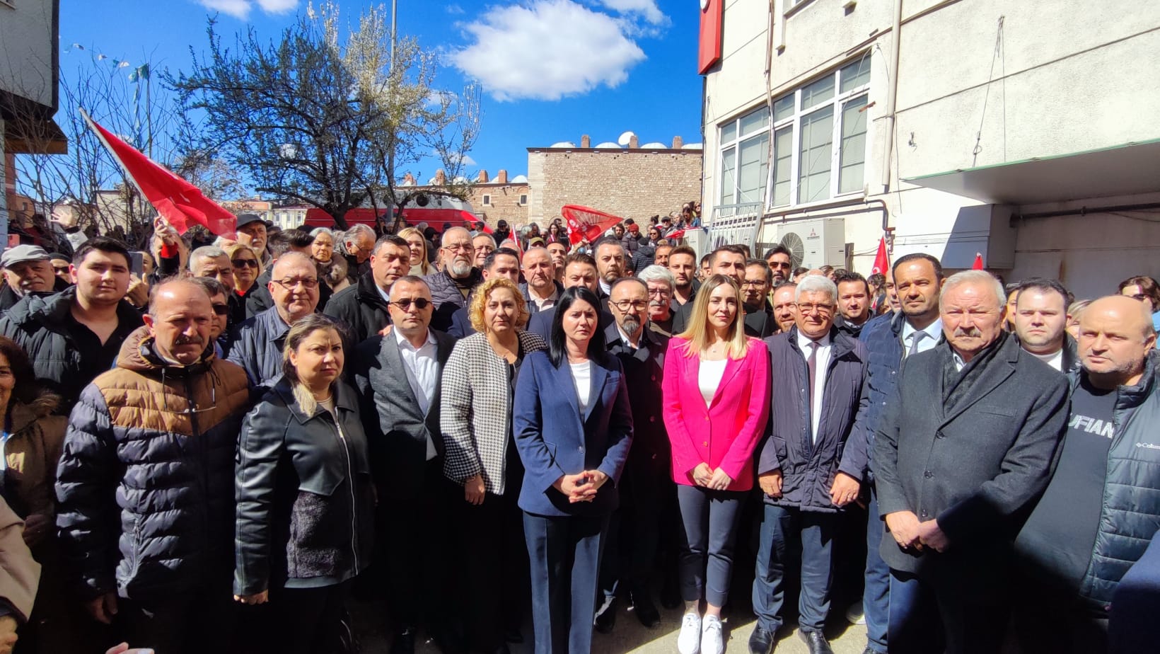 ‘Sandıktan kaçmayın, mertçe savaşın’