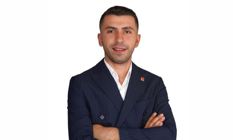 'İmamoğlu yalnız değildir, milletimiz onun yanındadır'