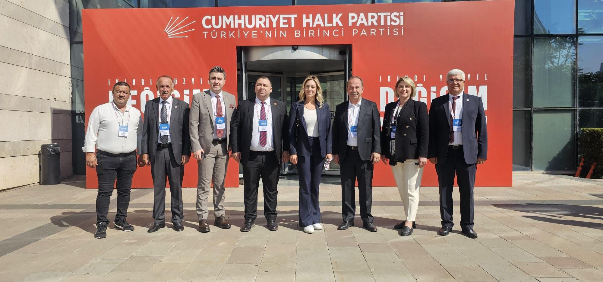 CHP'de Olağanüstü Kurultay heyecanı