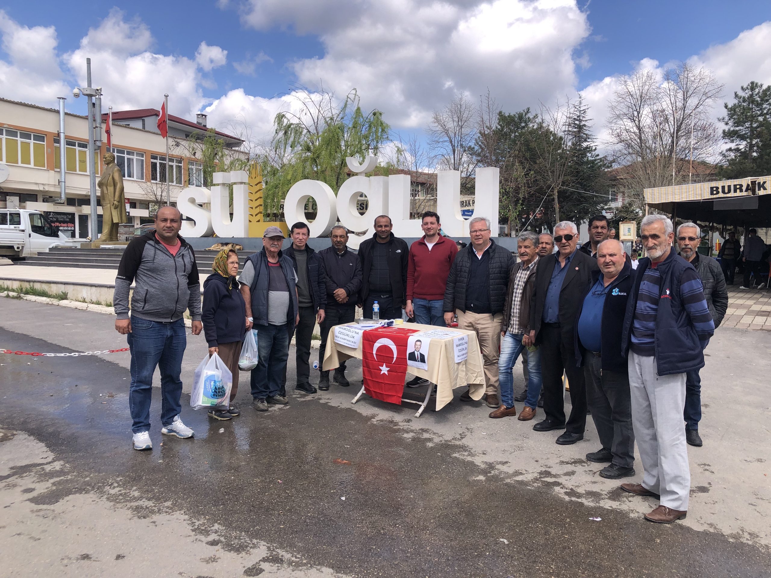 Süloğlu’nda İmamoğlu için imza kampanyası