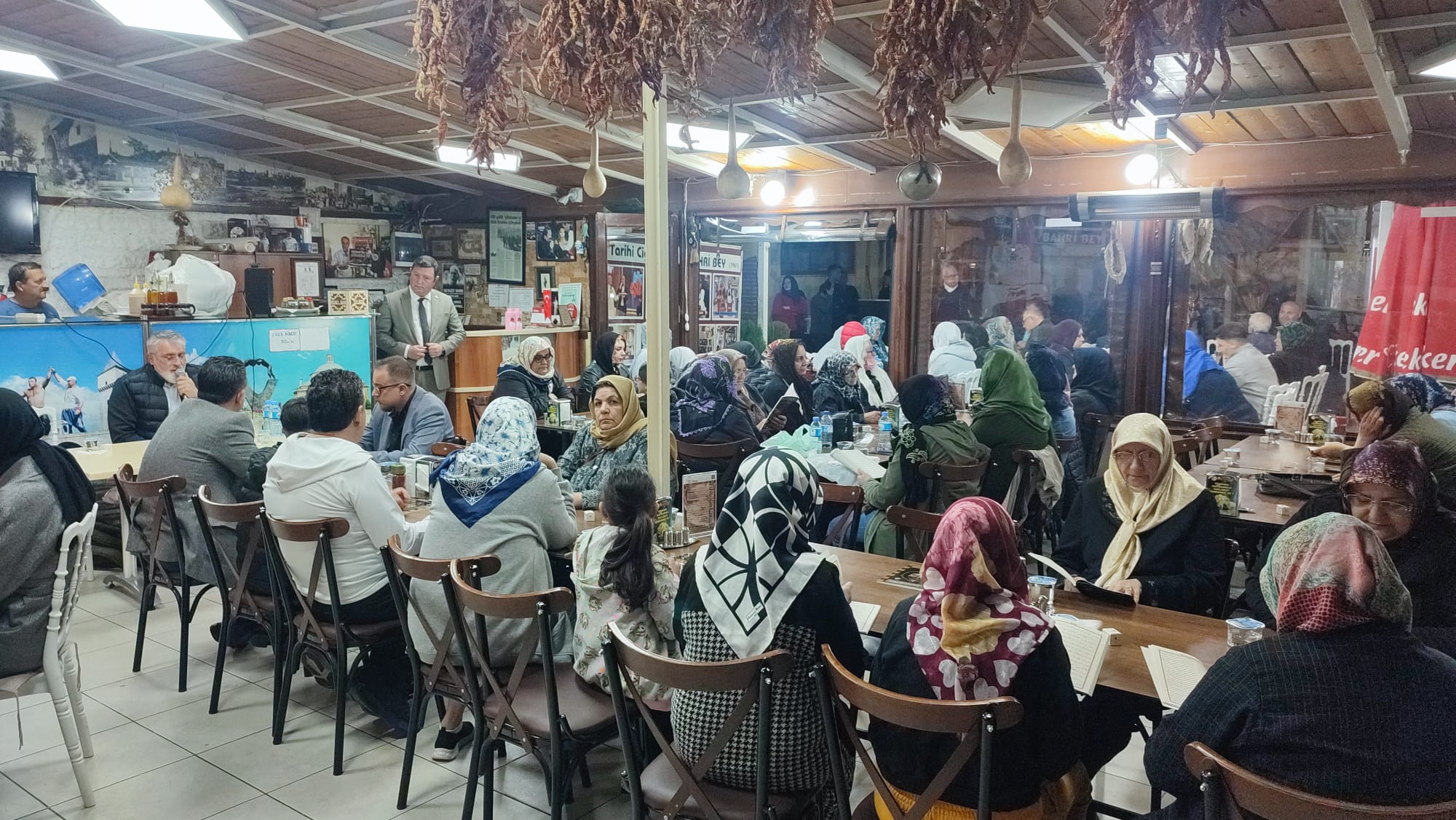 ‘Güzel İnsan’ dualarla anıldı