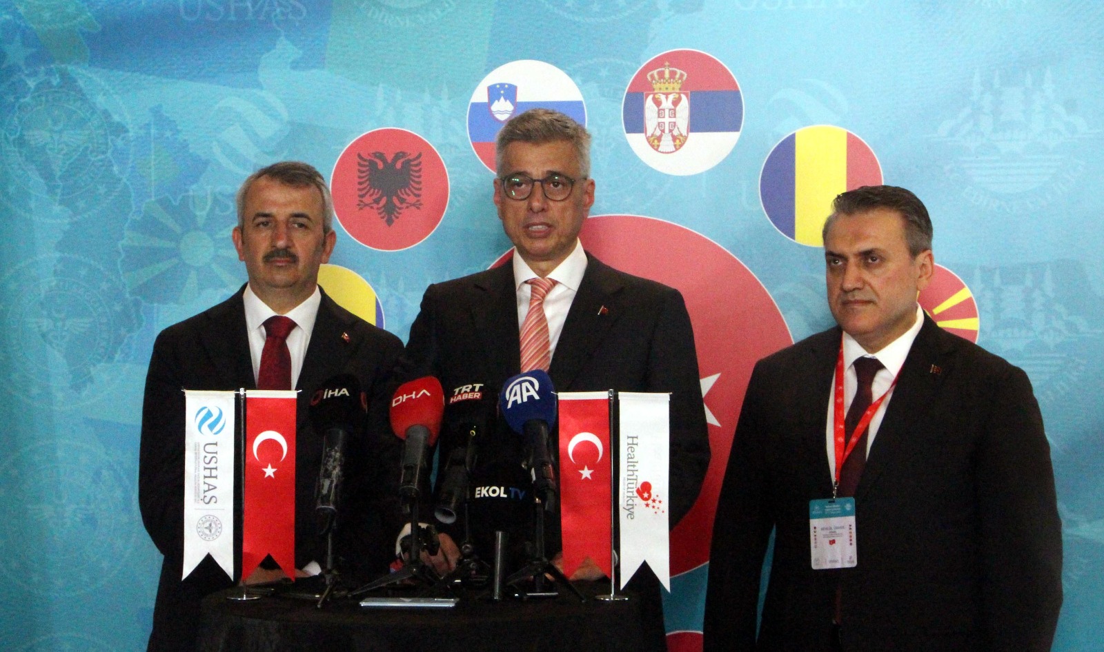 Bakan Memişoğlu; ‘Deprem, bize ve İstanbul’a bir uyarıdır’