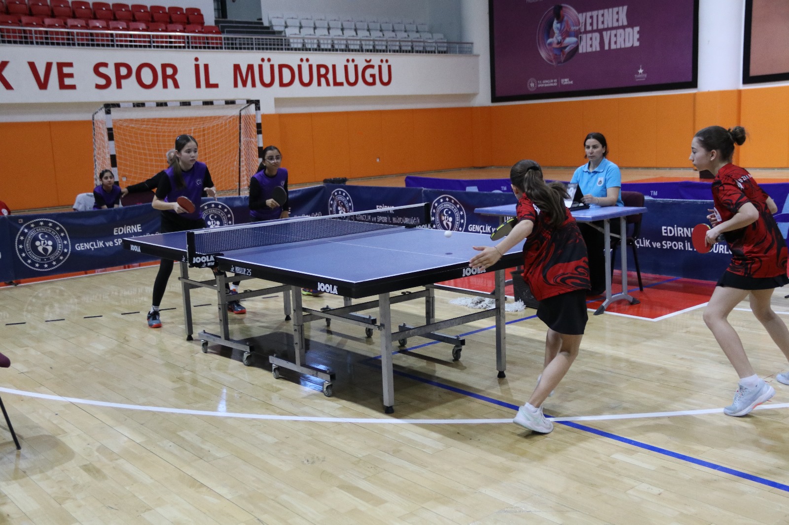 Küçükler Masa Tenisi’nde şampiyonlar belli oldu