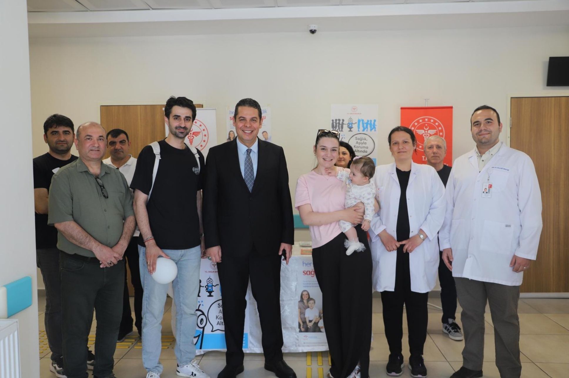 'Çocukluk dönemi aşıları aksatılmamalı'