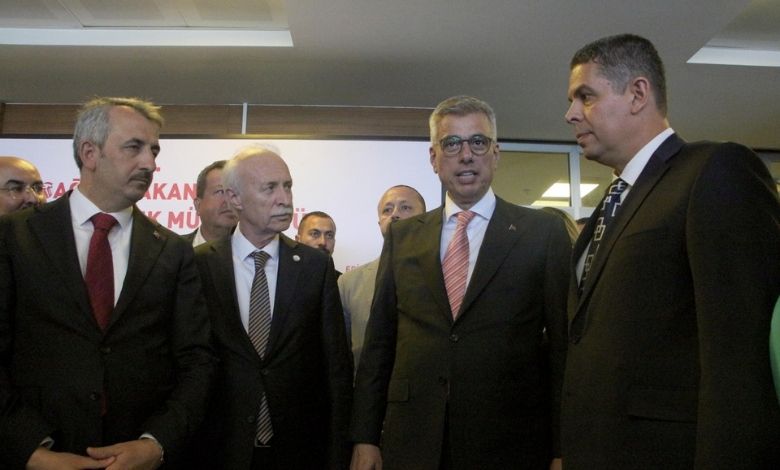 Bakan Memişoğlu'ndan yeni 'İnme Ünitesi'ne ziyaret