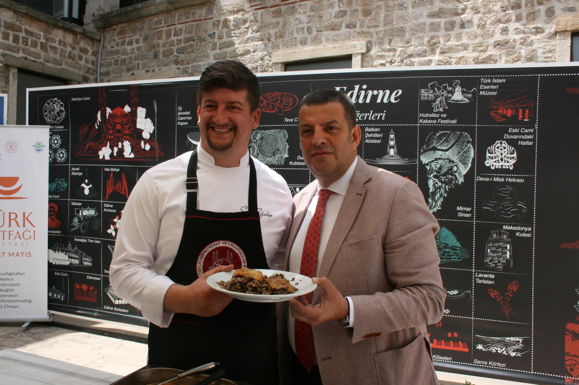 Türk Mutfağı Haftası'nda 'ciğer sarma' tadımı