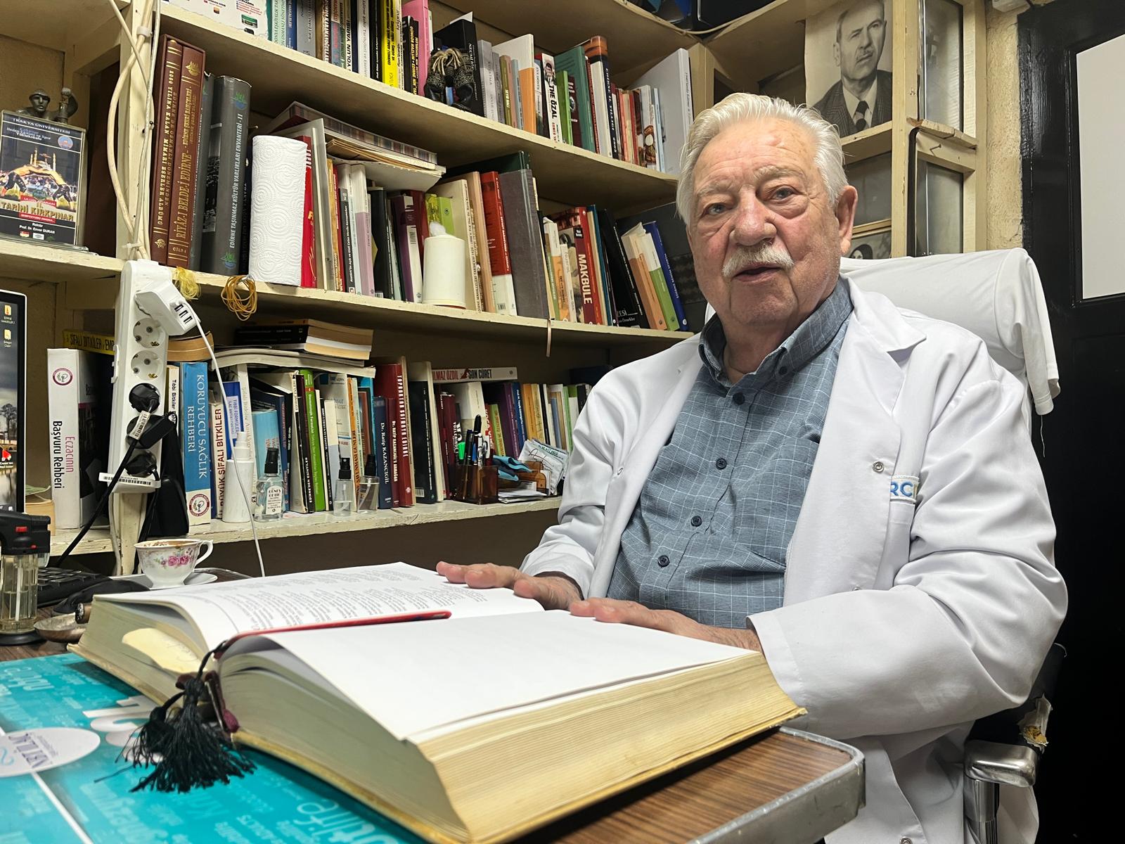 Ay, Kakava’nın tarihini anlattı!