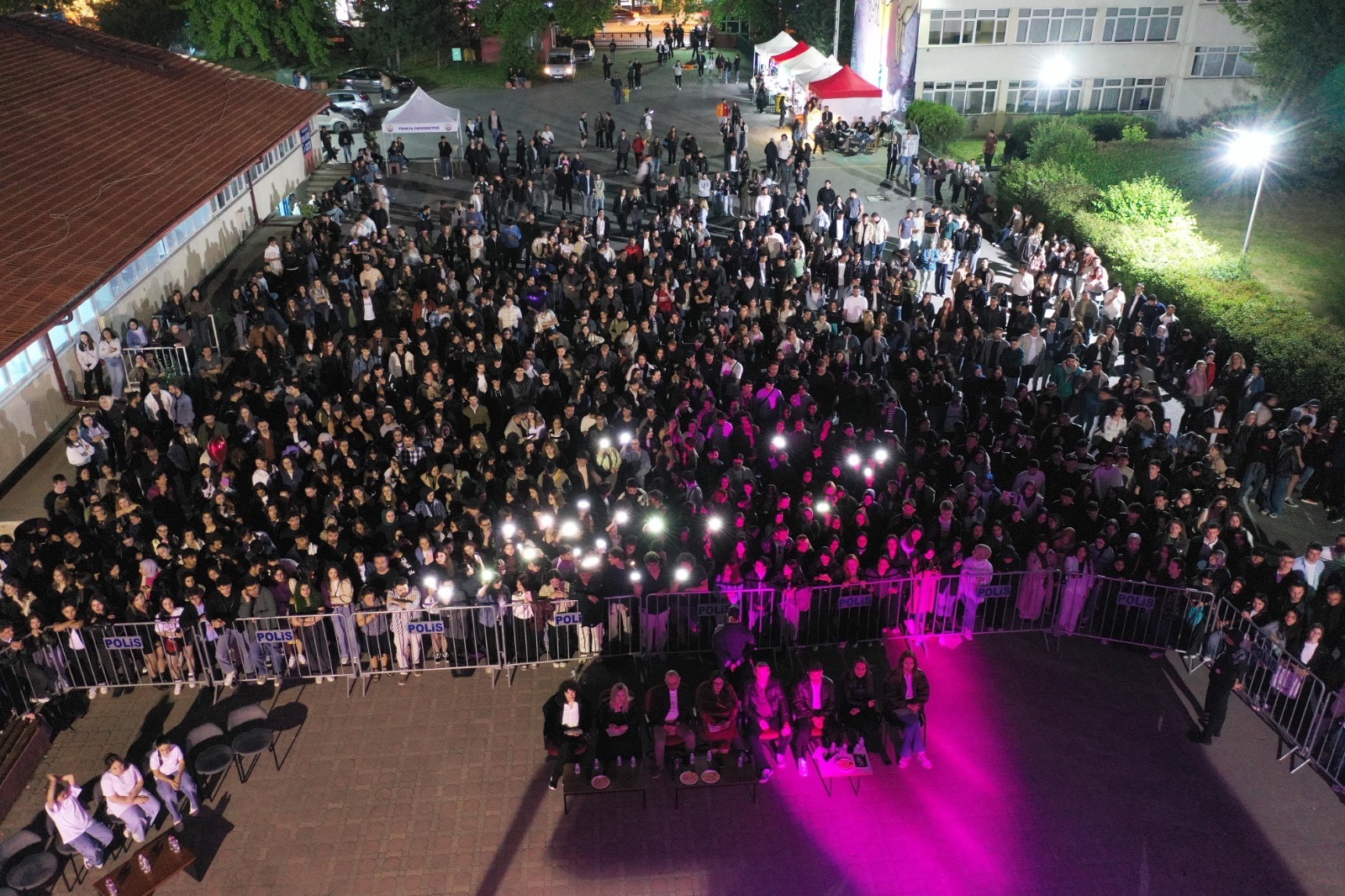 Bahar Şenlikleri öğrencileri eğlendiriyor