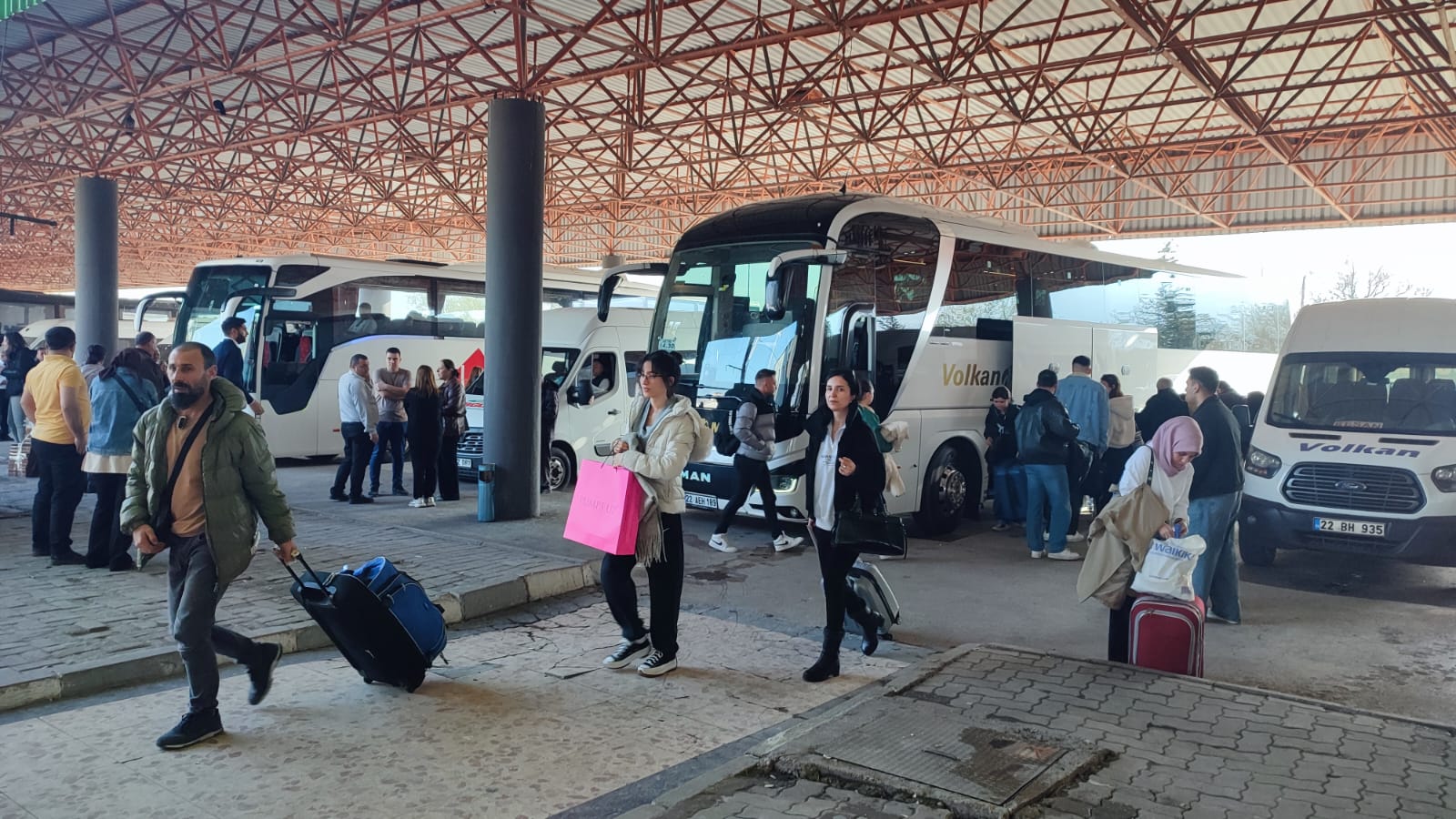 Otogara ücretsiz servis hamlesi