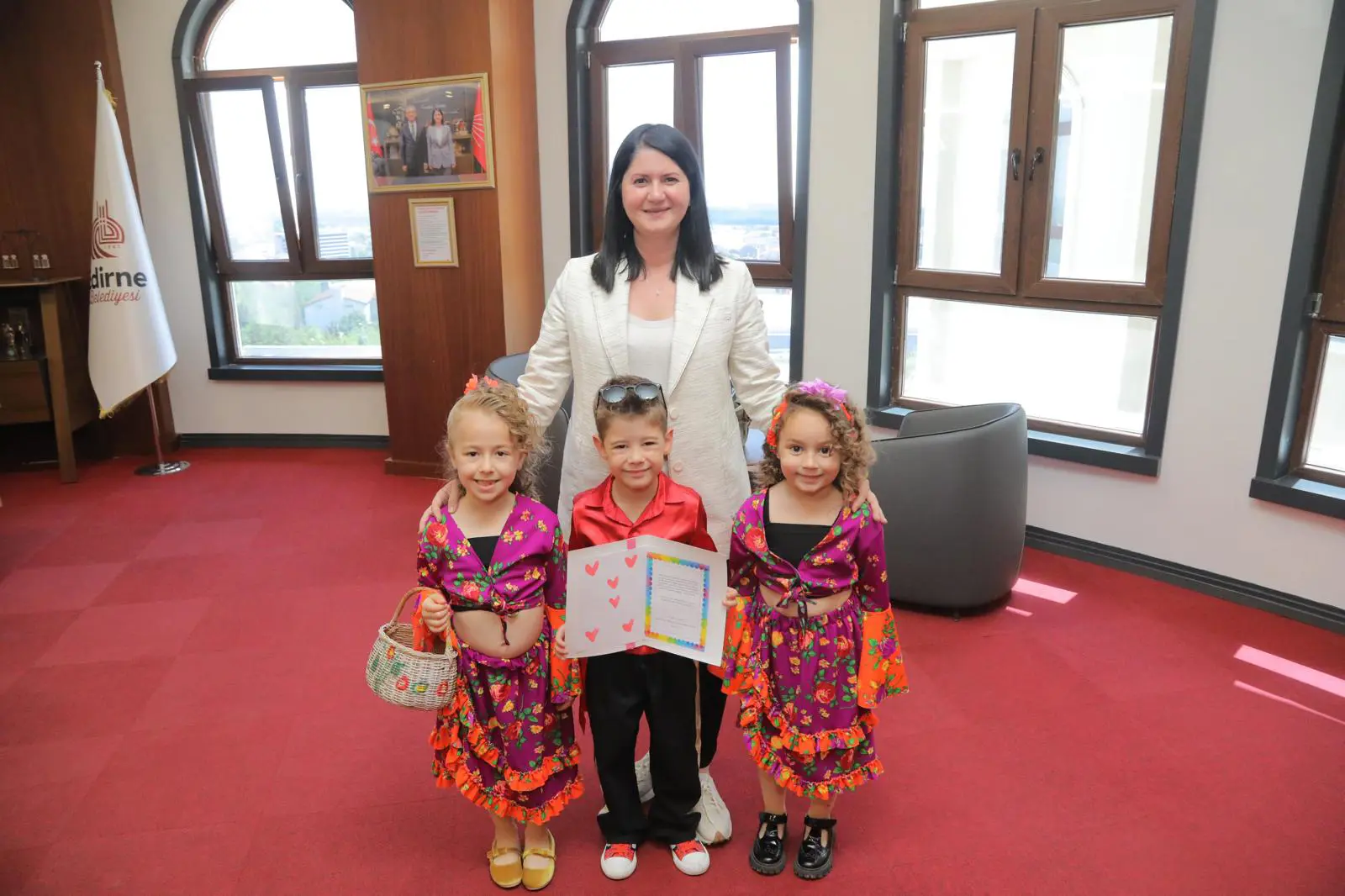 Miniklerden Gencan Akın'a davet