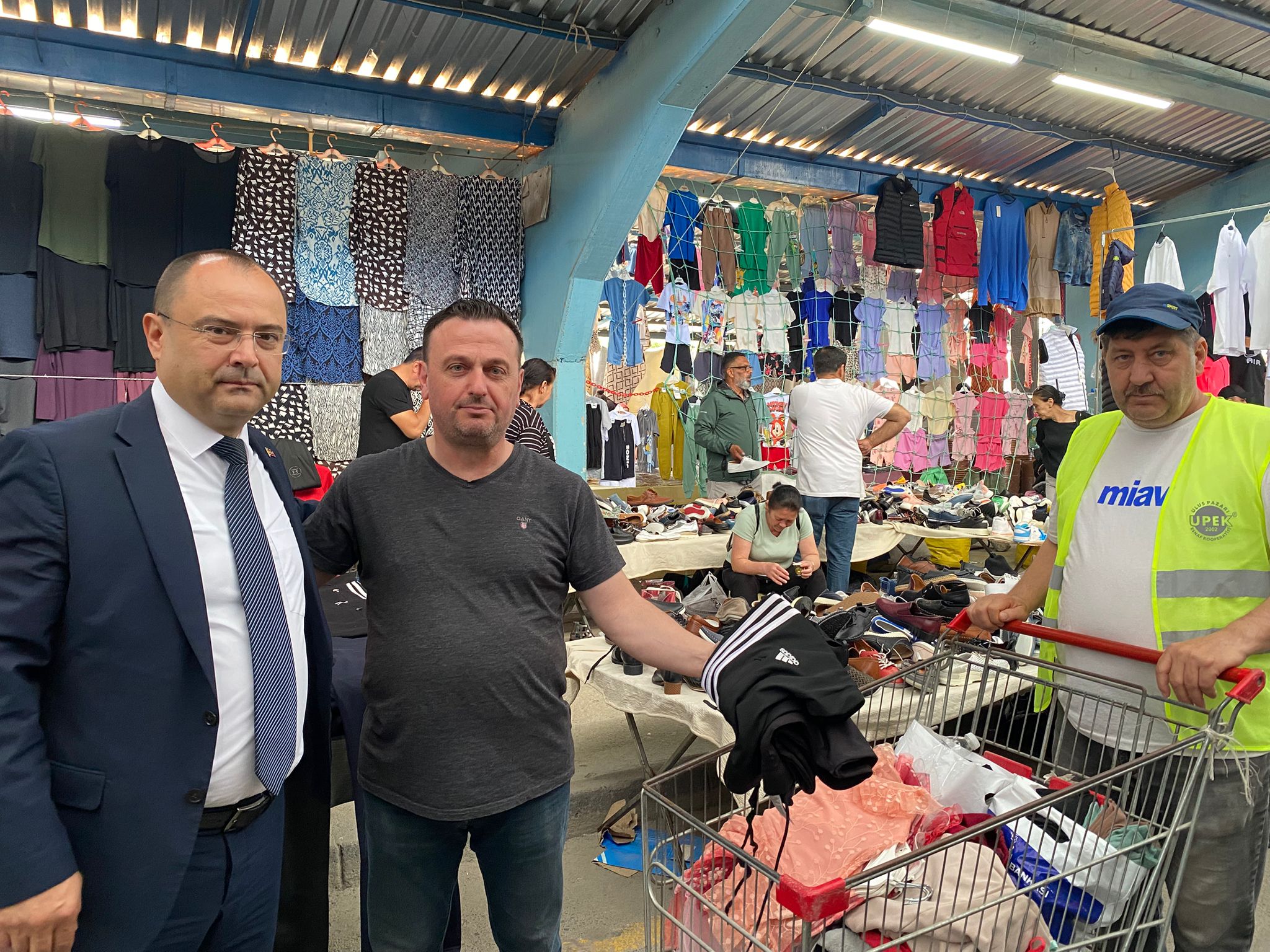 Ulus esnafından anlamlı destek