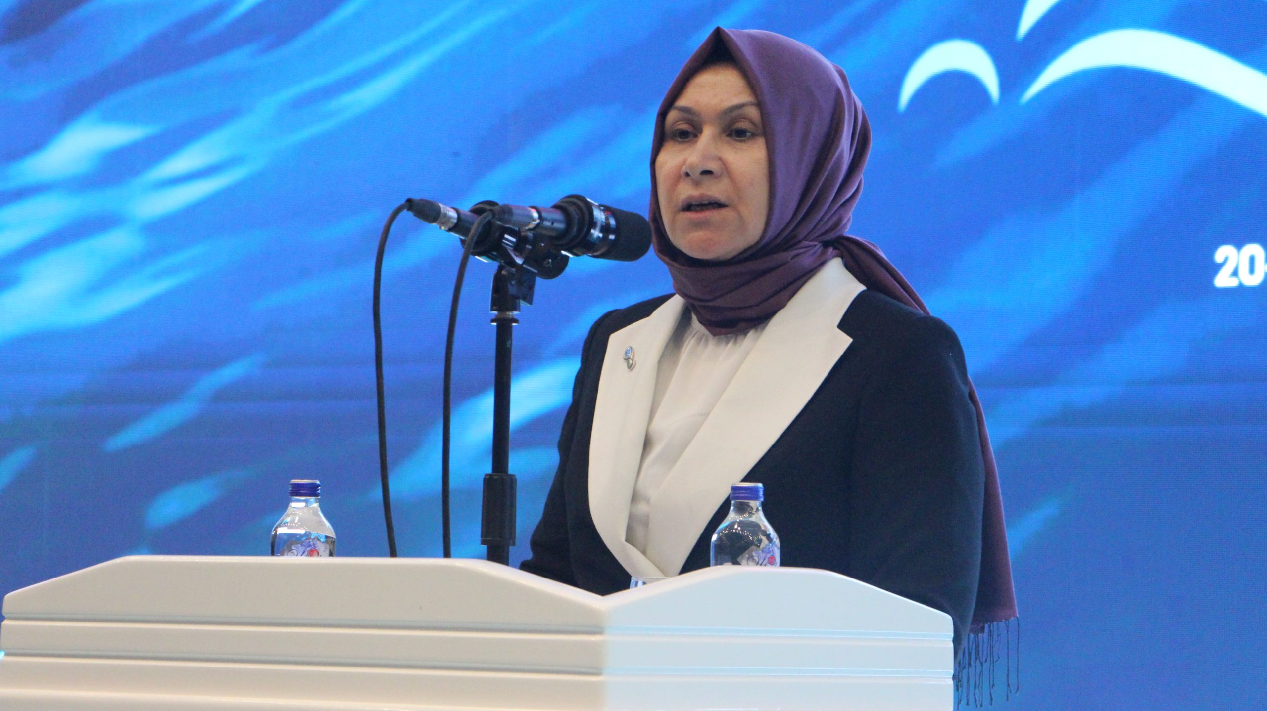 ‘Su fakiri bir ülke konumuna ilerliyoruz’