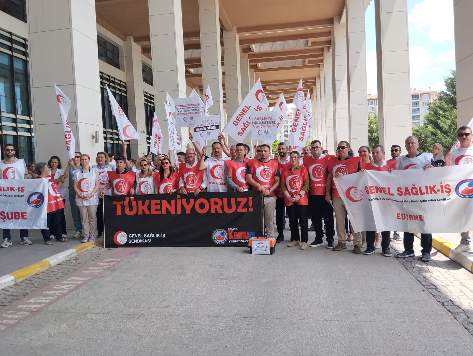 Genel Sağlık-İŞ’ten maaş zammı açıklaması