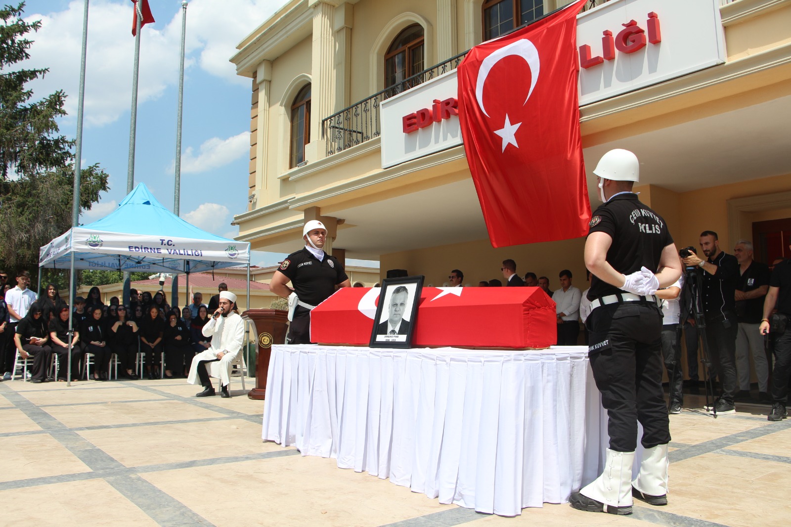 Erdoğan Beypınar için Vilayet’te tören
