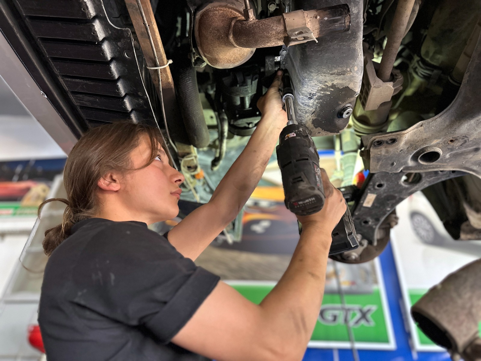 Araç motorlarına ‘kadın’ eli