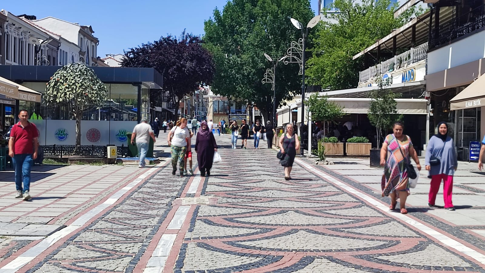 Edirne’den yurtdışına 881 kişilik göç