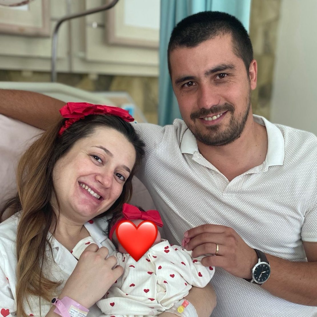 Olgus ailesinin çifte mutluluğu