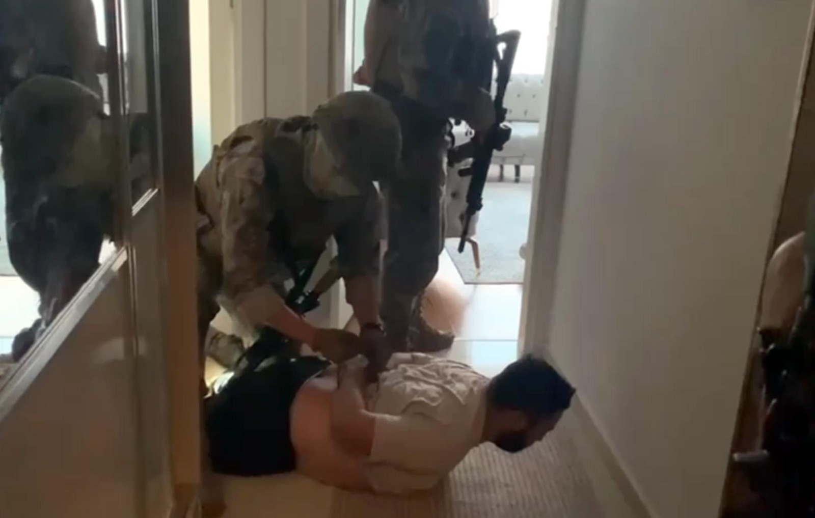 İş bulma tuzağına operasyon: 4 tutuklu