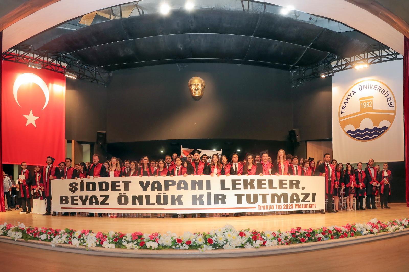 Tıbbiyeli 223 gencin şifa yolculuğu başladı