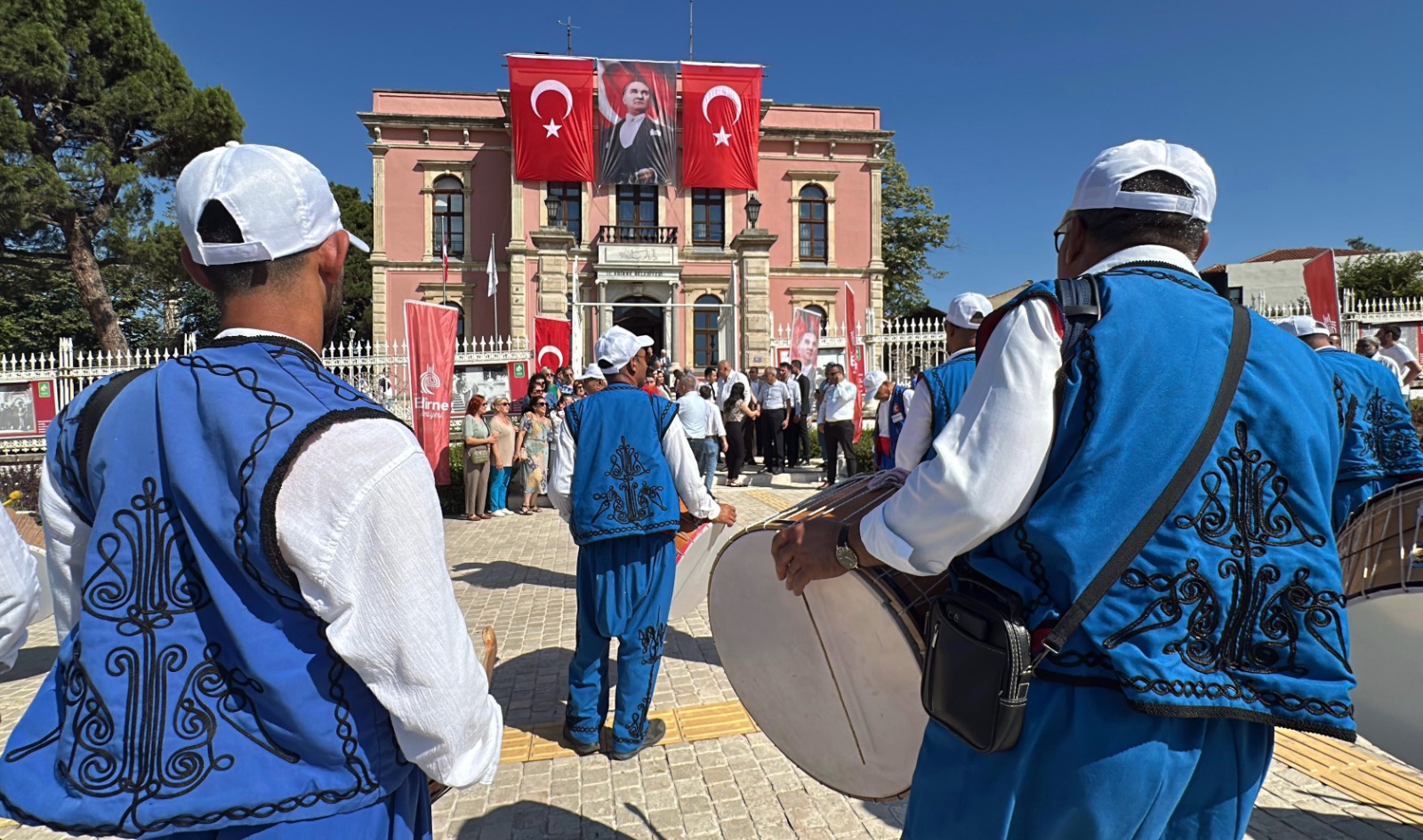 Edirne'nin düğünü davul-zurna ile başladı