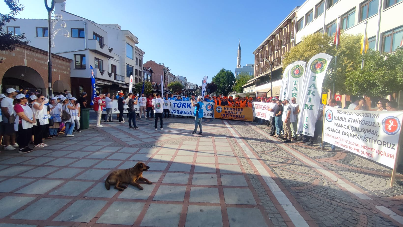 'Kuru vaat değil, toplu sözleşme hakkı istiyoruz'