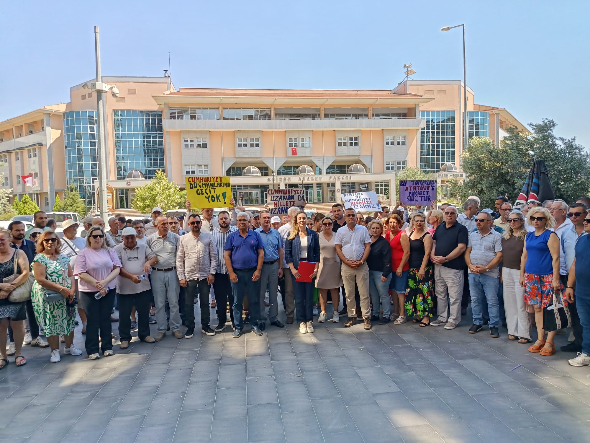 CHP'den '1923 darbesi' ifadelerine suç duyurusu