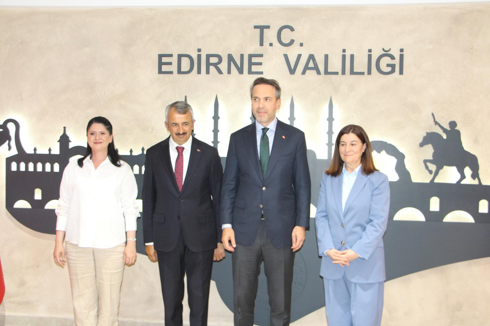 Bakan Bayraktar Edirne'de