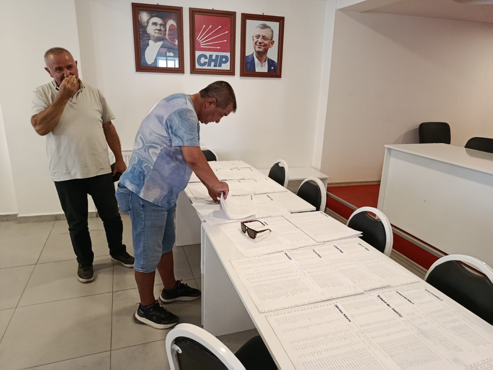 CHP’de delegeleri belirleyecek isimler askıda