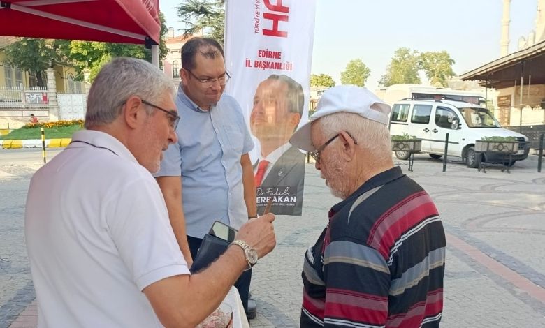 YRP İl Başkanlığı'ndan çevreci stant çalışması
