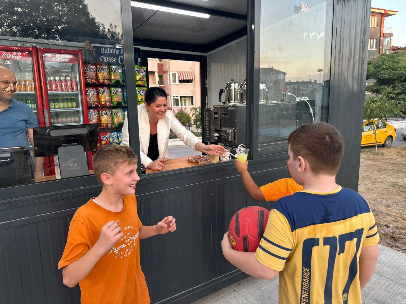 Şehrin en çok kullanılan parkına Belediye’den büfe