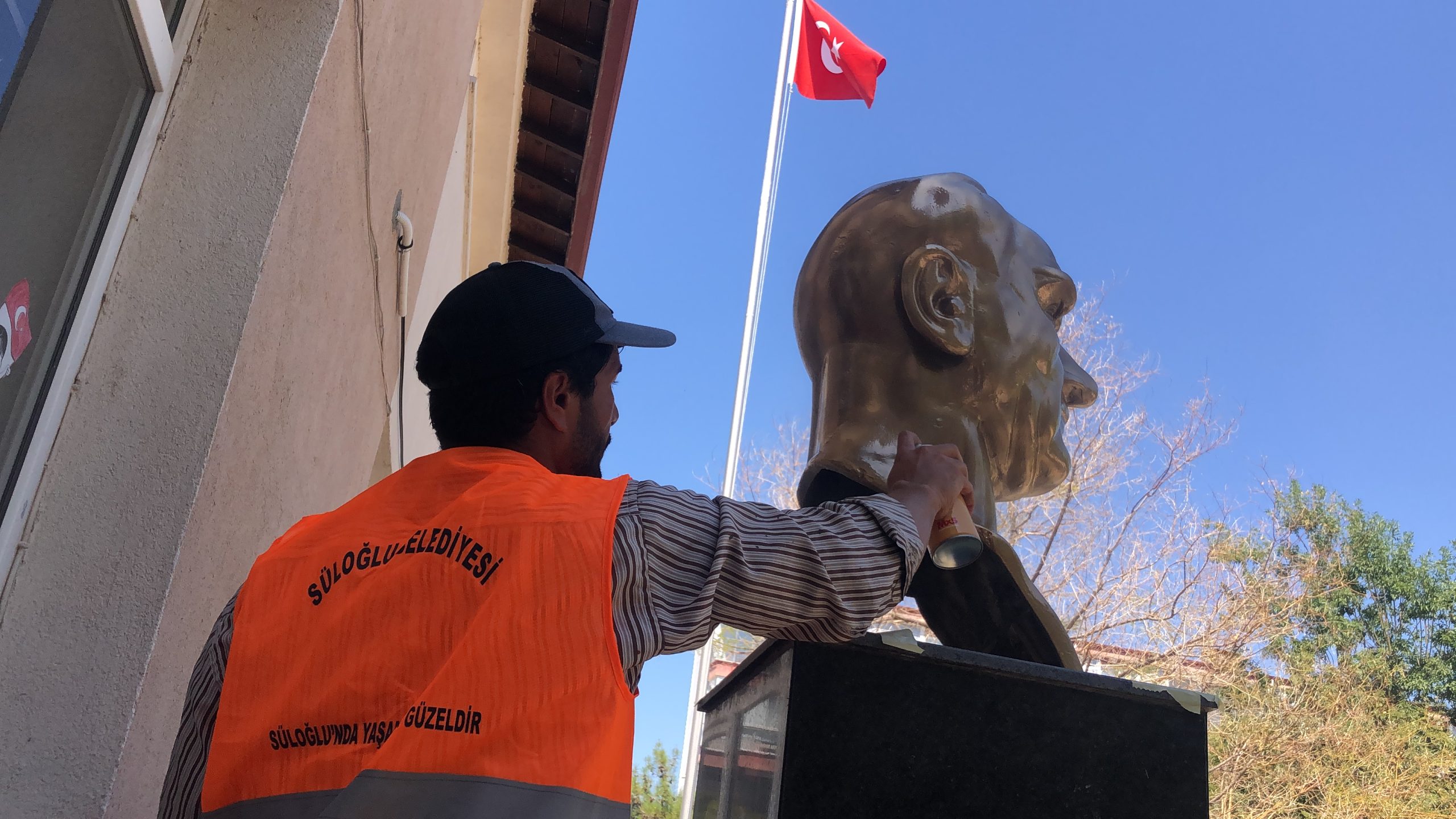 Süloğlu'ndaki okullarda temizlik seferberliği