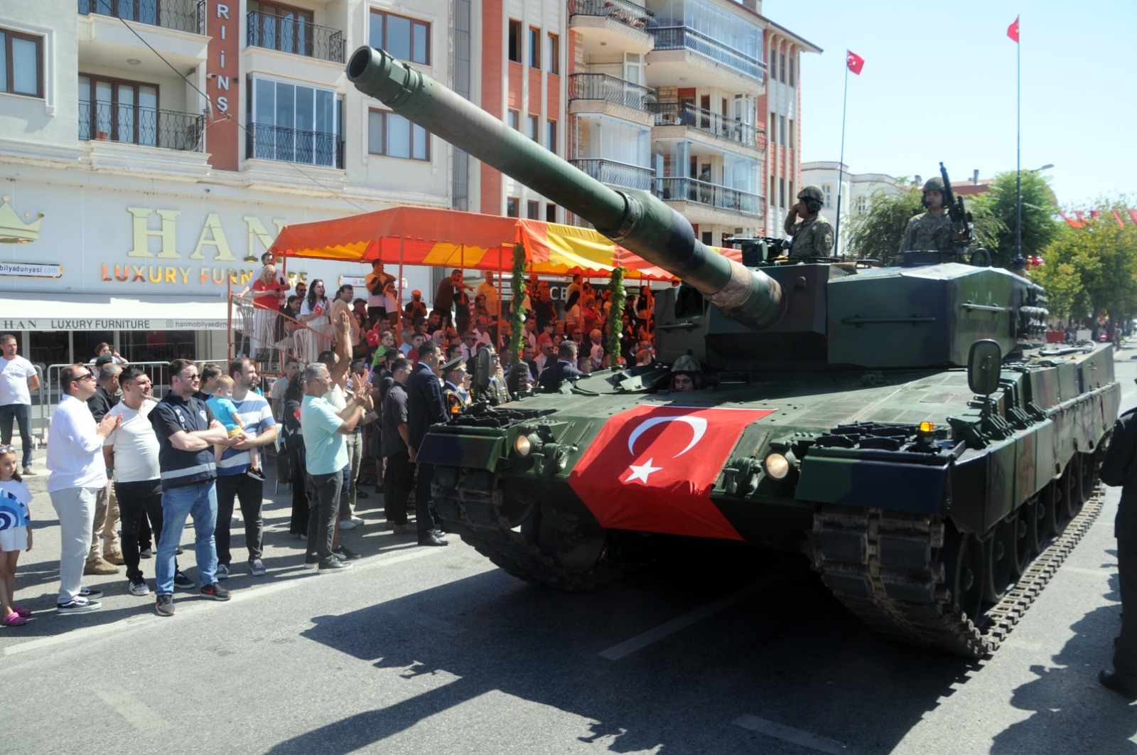 Büyük Zafer'in 103'üncü yılına coşkulu kutlama