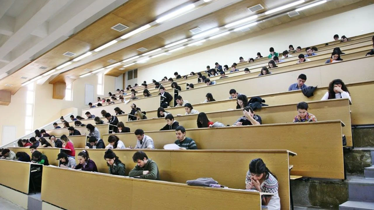 YKS tam puanlıların tercihi: Mühendislik ve hukuk