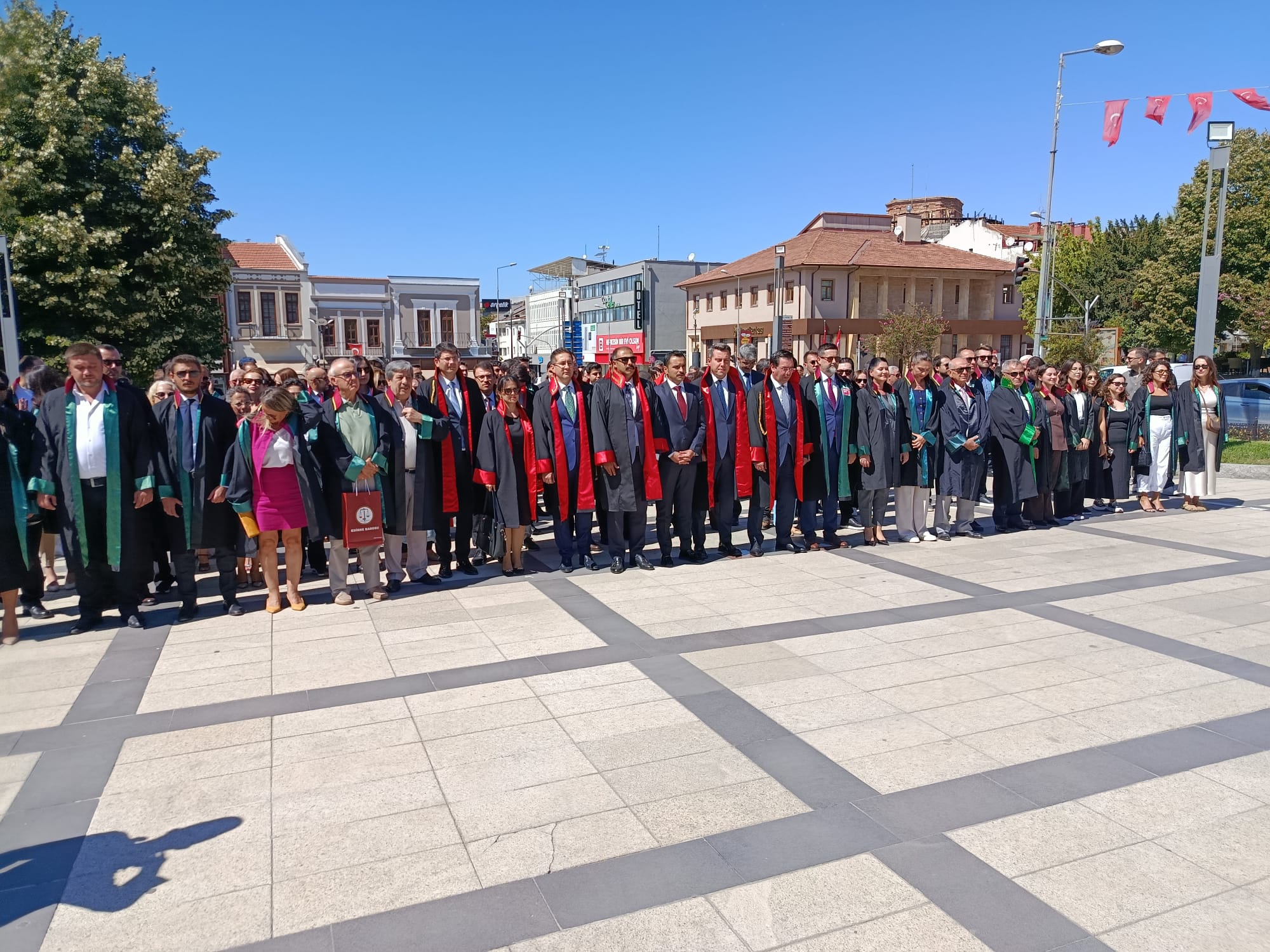 Yeni Adlı Yıl Ata'nın huzurunda açıldı