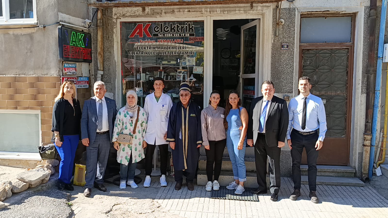 Yılın ahisi Kemallarlı'ya işyerinde ziyaret