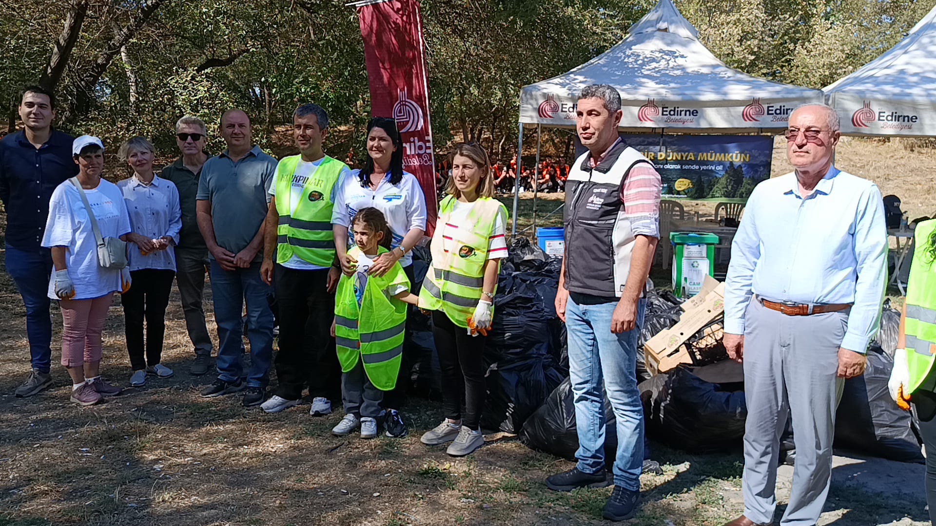 Edirne'de eş zamanlı temizlik seferberliği