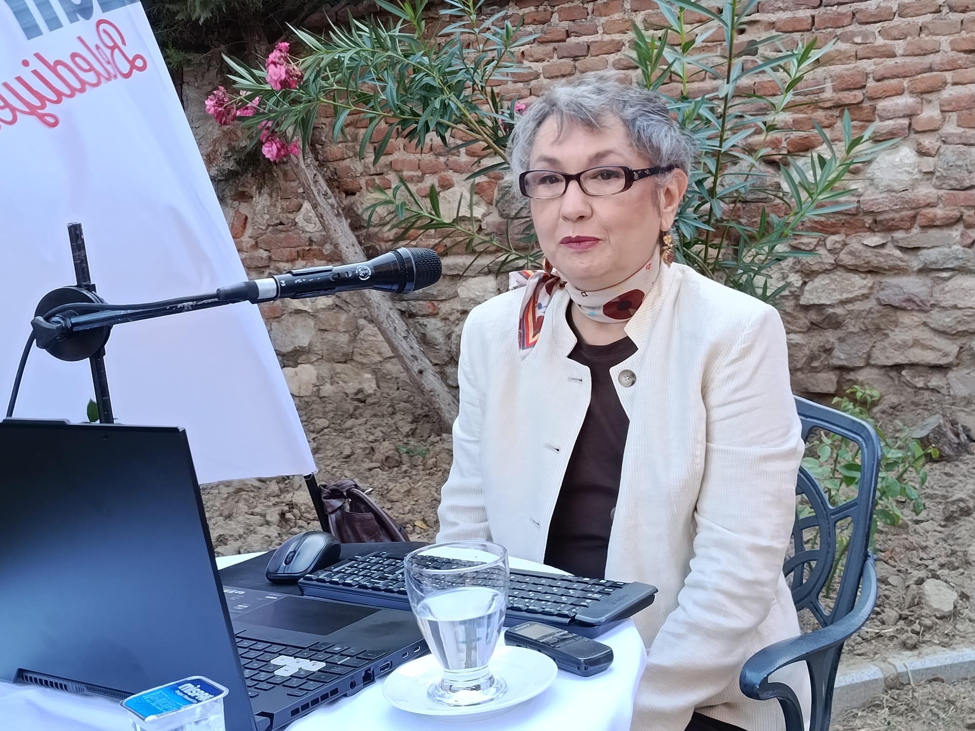 Doç. Dr. Bayraktar; 'Bir gecede değil, uzun yüzyıllar cahil kaldık'